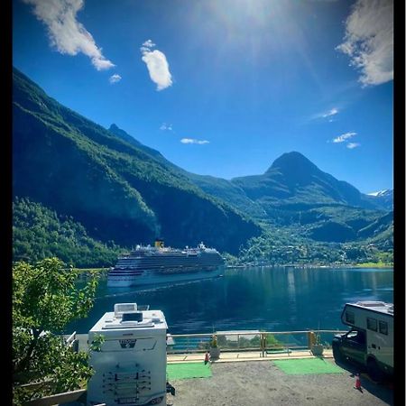 Solhaug Fjordcamping ไกรังเงร์ ภายนอก รูปภาพ